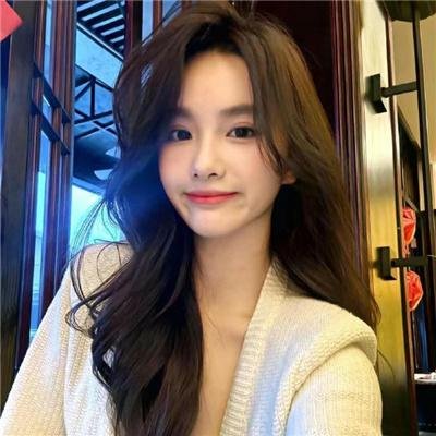 隔楼女孩:我们之间的层距